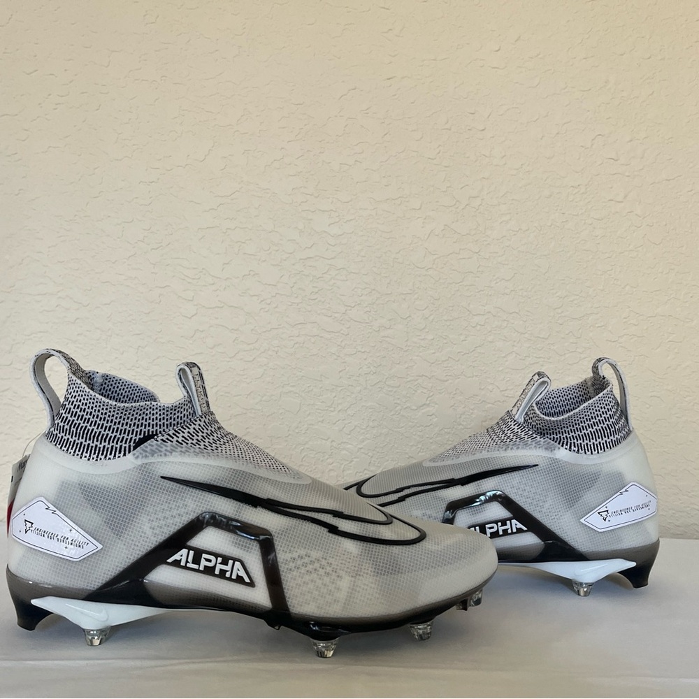 Nike Alpha Menace Elite 3 Flyknit Ghost Men 14.5 White and Black Football Cleats - Picture 14 of 14